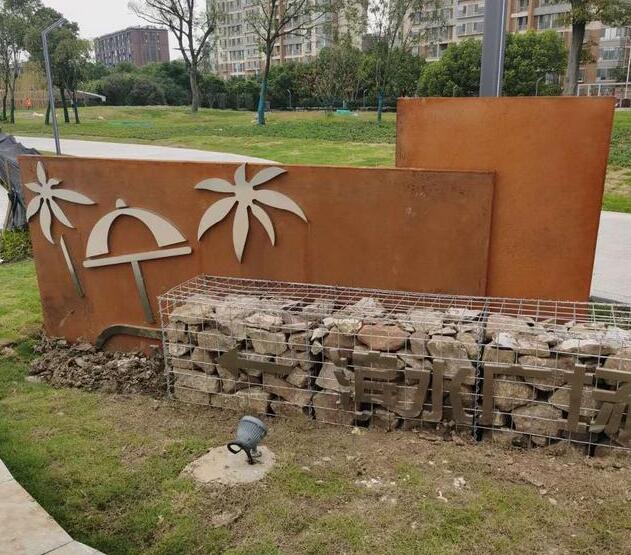 和县锈钢板挡土墙